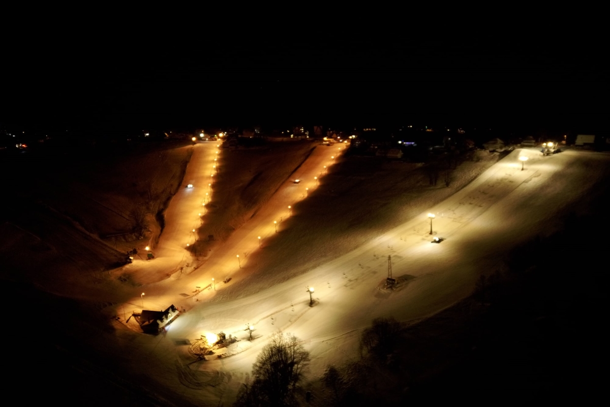 UFO-hiihtokeskus Puolassa, joka sijaitsee Tatravuorilla